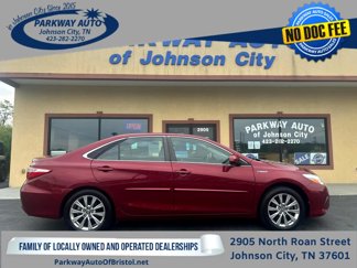 Used 2017 Toyota Camry SE image 1