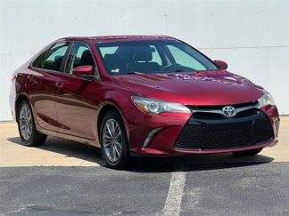Used 2016 Toyota Camry XLE image 1