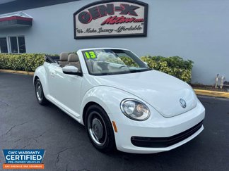 Used 2013 Volkswagen Beetle 2.5 image 1