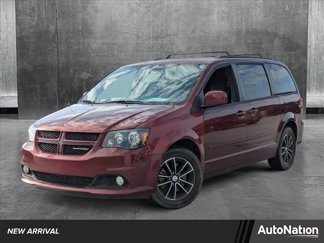 Used 2017 Dodge Grand Caravan GT image 1