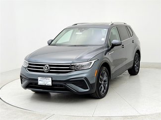 Used 2022 Volkswagen Tiguan SE image 1