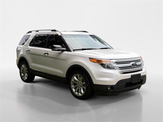 Used 2014 Ford Explorer XLT w/ Equipment Group 202A image 1