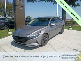 Used 2022 Hyundai Elantra SEL image 1