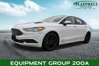 Used 2017 Ford Fusion SE image 1