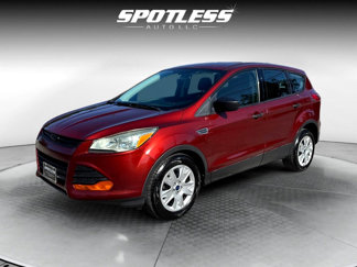 Used 2014 Ford Escape S image 1