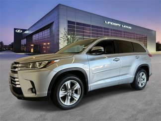 Used 2017 Toyota Highlander AWD V6 image 1