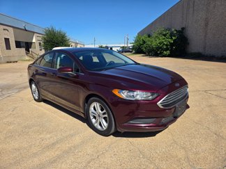 Used 2018 Ford Fusion SE image 1