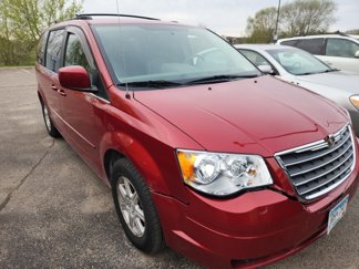 Used 2008 Chrysler Town & Country Touring image 1