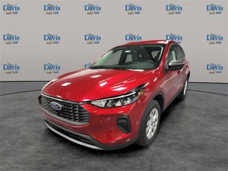 New 2025 Ford Escape Active w/ Cold Weather Package image 1