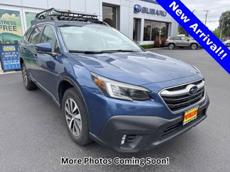 Used 2020 Subaru Outback Premium image 1