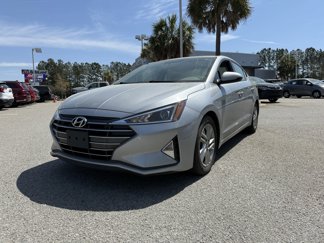 Used 2020 Hyundai Elantra SEL image 1