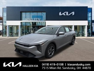 Certified 2025 Kia K4 LXS image 1