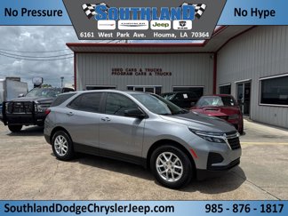 Used 2023 Chevrolet Equinox LS w/ LS Convenience Package image 1
