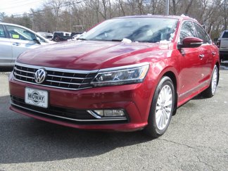 Used 2017 Volkswagen Passat 1.8T SE w/ SE Lighting Package image 1