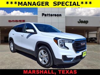 Used 2024 GMC Terrain SLE image 1