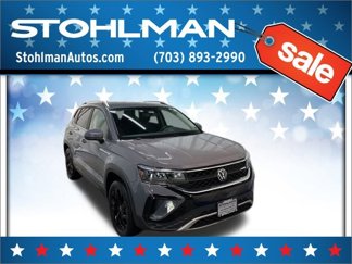 Used 2022 Volkswagen Taos SE image 1