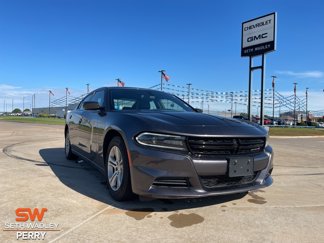 Used 2019 Dodge Charger SXT w/ Leather Interior Group image 1