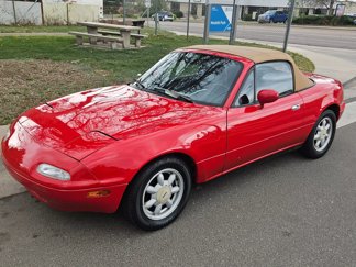 Used 1990 MAZDA MX-5 Miata image 1