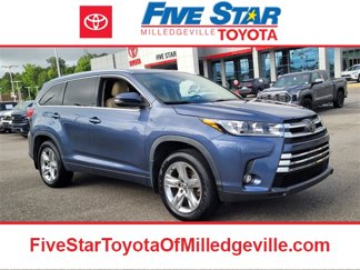 Used 2019 Toyota Highlander Limited image 1