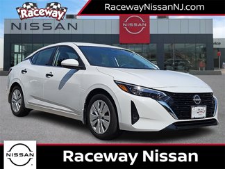 Used 2024 Nissan Sentra S image 1