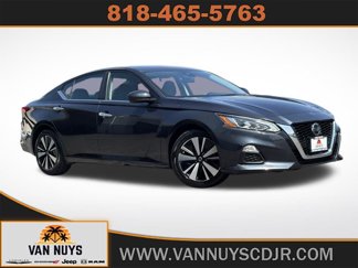 Used 2022 Nissan Altima 2.5 SV image 1