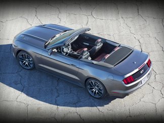 Used 2017 Ford Mustang Convertible w/ Equipment Group 051A image 1