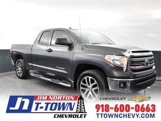 Used 2017 Toyota Tundra SR5 image 1
