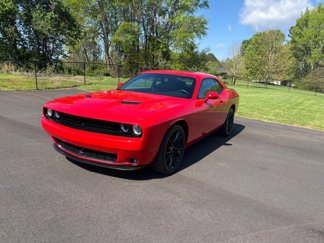 Used 2018 Dodge Challenger SXT Plus image 1