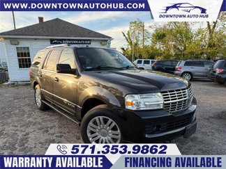 Used 2014 Lincoln Navigator 4WD w/ Equipment Group 101A image 1