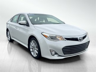 Used 2013 Toyota Avalon XLE image 1