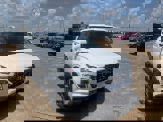 Used 2020 Hyundai Venue SEL w/ Convenience + Premium Package image 1