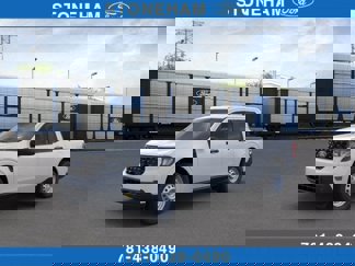 New 2025 Ford Maverick XL image 1