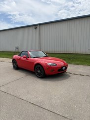 Used 2006 MAZDA MX-5 Miata Sport image 1