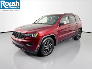 Used 2019 Jeep Grand Cherokee Trailhawk image 1
