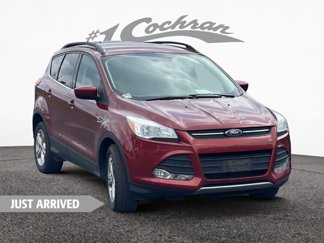 Used 2016 Ford Escape SE w/ Equipment Group 201A image 1