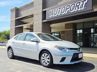 Used 2014 Toyota Corolla LE image 1