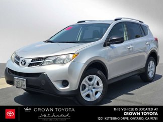 Used 2015 Toyota RAV4 LE image 1