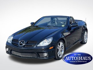 Used 2011 Mercedes-Benz SLK 300 image 1