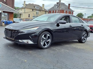 New 2023 Hyundai Elantra Limited w/ Cargo Package image 1