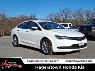 Used 2016 Chrysler 200 S image 1