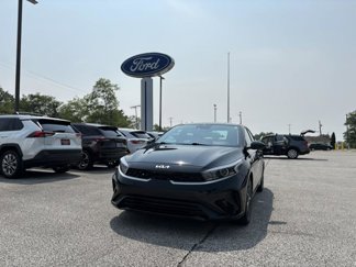 Used 2022 Kia Forte LXS image 1