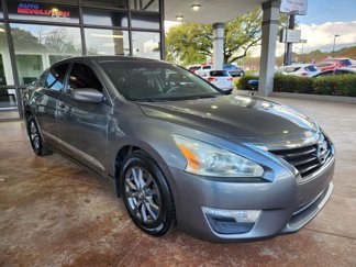 Used 2015 Nissan Altima 2.5 S w/ Special Edition Package image 1