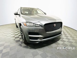Used 2018 Jaguar F-PACE Prestige image 1