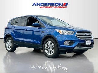 Used 2017 Ford Escape SE w/ SE Cold Weather Package image 1