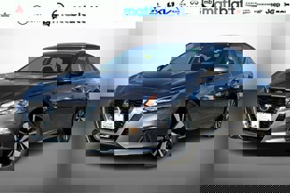 Used 2022 Nissan Altima 2.5 SV w/ SV Premium Package image 1
