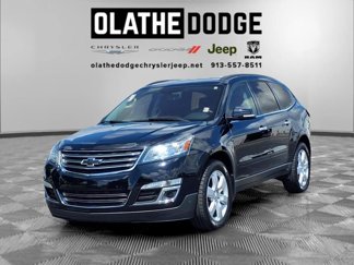 Used 2017 Chevrolet Traverse LT w/ Style and Technology Package image 1