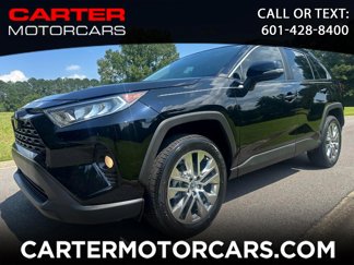 Used 2020 Toyota RAV4 XLE Premium image 1
