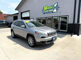 Used 2017 Jeep Cherokee Limited image 1