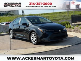 Used 2022 Toyota Corolla LE image 1
