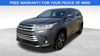 Used 2019 Toyota Highlander LE image 1